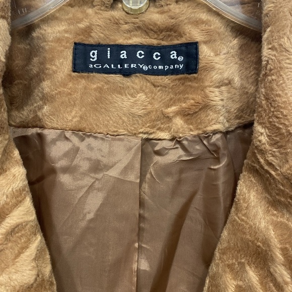 Giacca Vintage Trench Coat, Textured Faux Fur, Camel Color, Lined ButtonUp Sz L - Picture 6 of 8